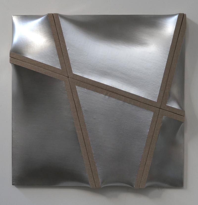 Jan Maarten Voskuil  geb. 1964  Broken Chrome II  Chromespray auf Leinen, 2014  60 x 60 x 8,2 cm, Galerie Peithner-Lichtenfels