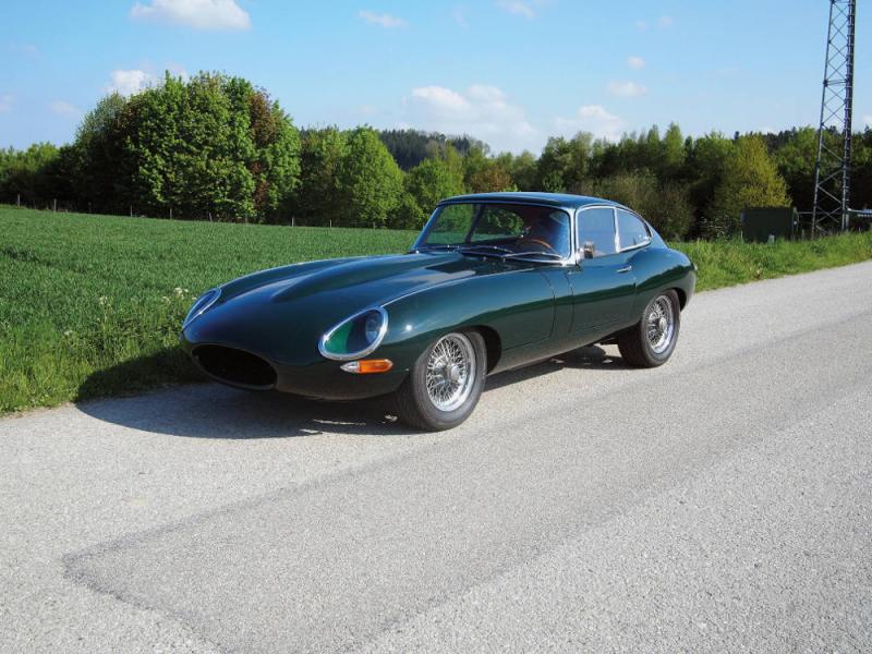 Lot Nr. 329 1963 Jaguar E-Type FHC erzielter Preis € 62.720