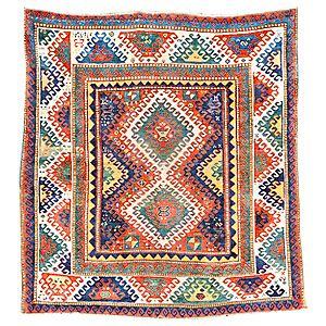 Kat.-Nr.: 10 7066       Bordjalou Kazak antik,          Zentralkaukasus, Mitte 19. Jahrhundert,       Wolle geknüpft auf Wolle, ca. 201 x 189       cm       Limit: 5.000,- €