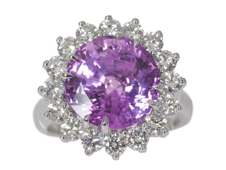 Purple-Saphir-Brillant-Ring Zuschlag: 15.000 Euro