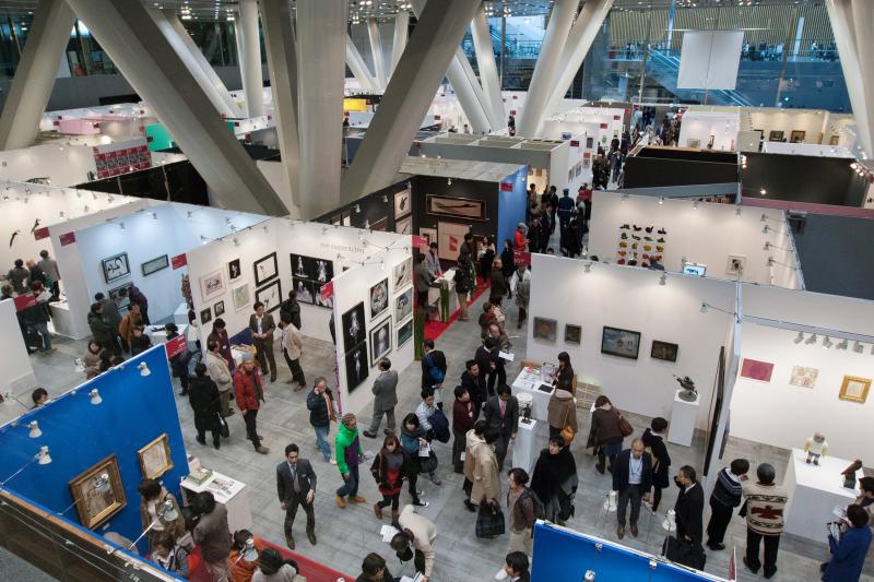 view of ART FAIR TOKYO 2014 photo : Munetoshi IWASHITA