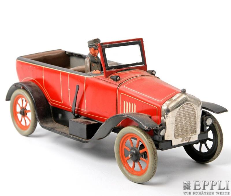 BING Cabriolet, um 1920  4-Sitzer mit Chauffeur. L. ca. 32 cm, ...  Aufrufnummer: 39 Aufrufpreis: 1.160 Euro