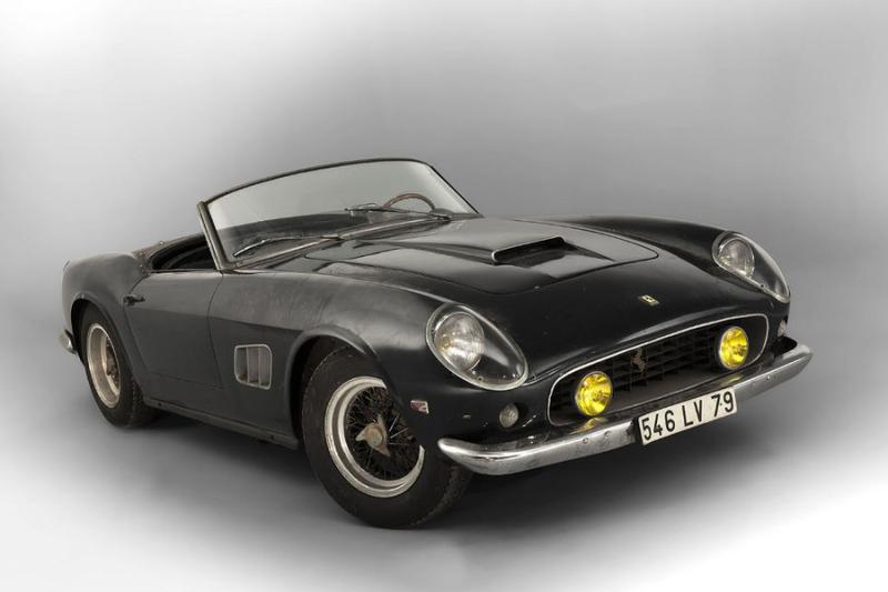 Ferrari 250 GT SWB California Spider, 1961. Sammlung Baillon. Versteigert um € 16 288 000 bei der Rétromobile am 6. Februar 2015 Auktions-Weltrekord für dieses Modell © Artcurial