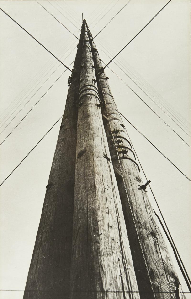 Alexander Rodtschenko, "Radio Station", 1929, © WestLicht Photographica Auction