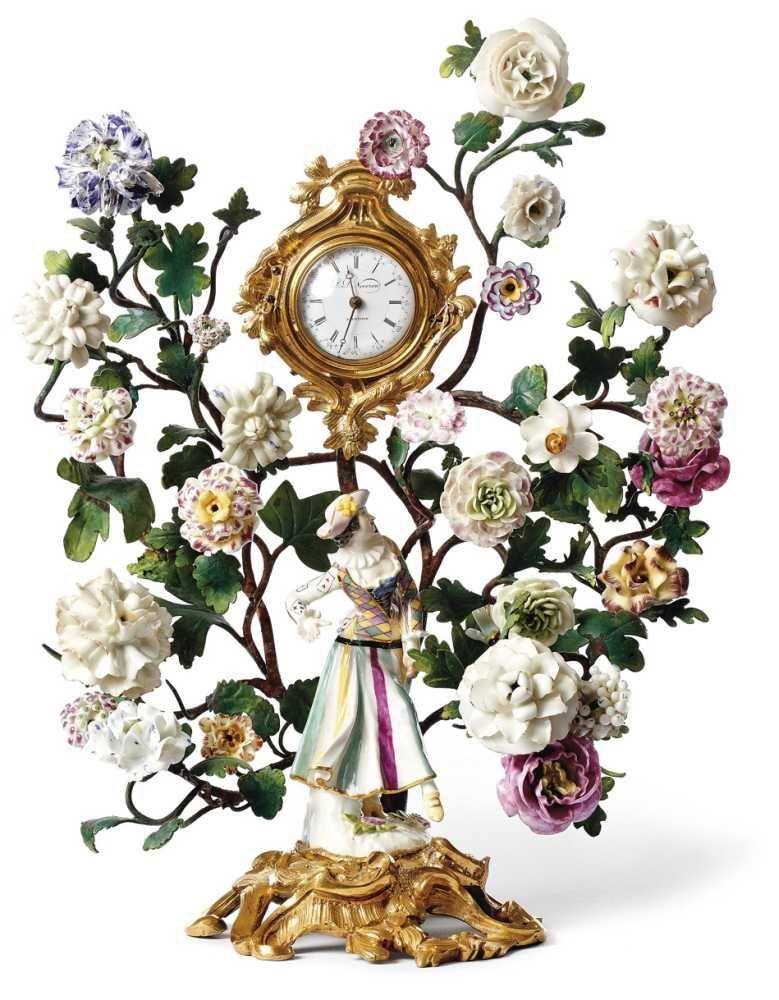 Figurenuhr "Columbine" in Ormolu-Montierung Meissen und Frankreich, um 1745/50, Schätzpreis:	24.000 EUR