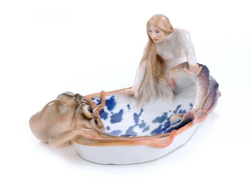 Sehr seltene "Schale mit Nixe und Tintenfisch". Konrad Hentschel für Meissen. 1900 -1923. Schätzpreis:	2.400 EUR