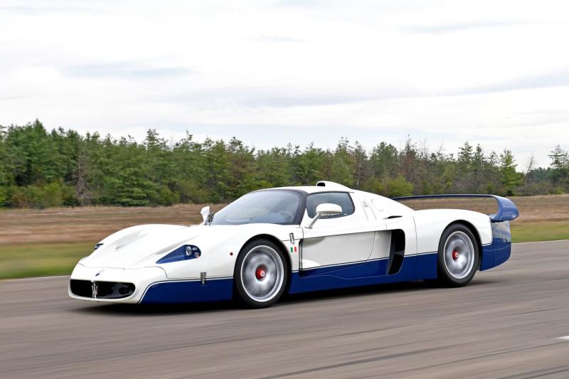 2005 Maserati MC12 (credit - Tim Scott Fluid Image…M Sotheby's) Von Hannah Burgess (Torque Agency Group )