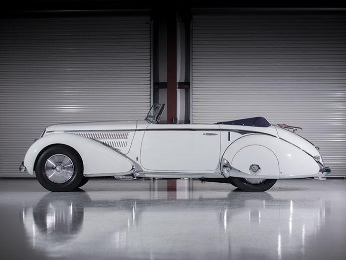 The centerpiece of the Orin Smith Collection, the striking 1936 Lancia Astura Cabriolet Series III “Tipo Bocca” by Pinin Farina (credit – Darin Schnabel © 2017 courtesy RM Sotheby’s)