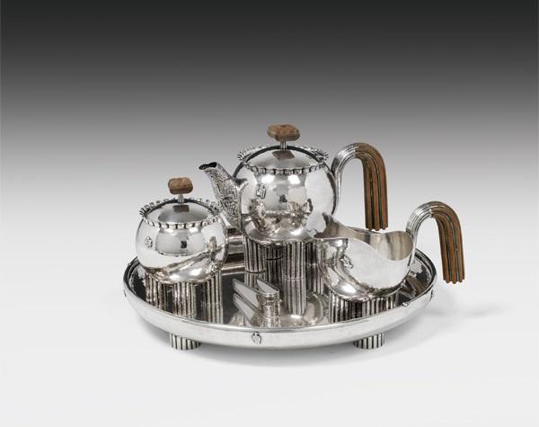 Josef Hoffmann Teeservice, Wiener Werkstätte, 1928 Silber, Ebenholz EUR 50.000-100.000