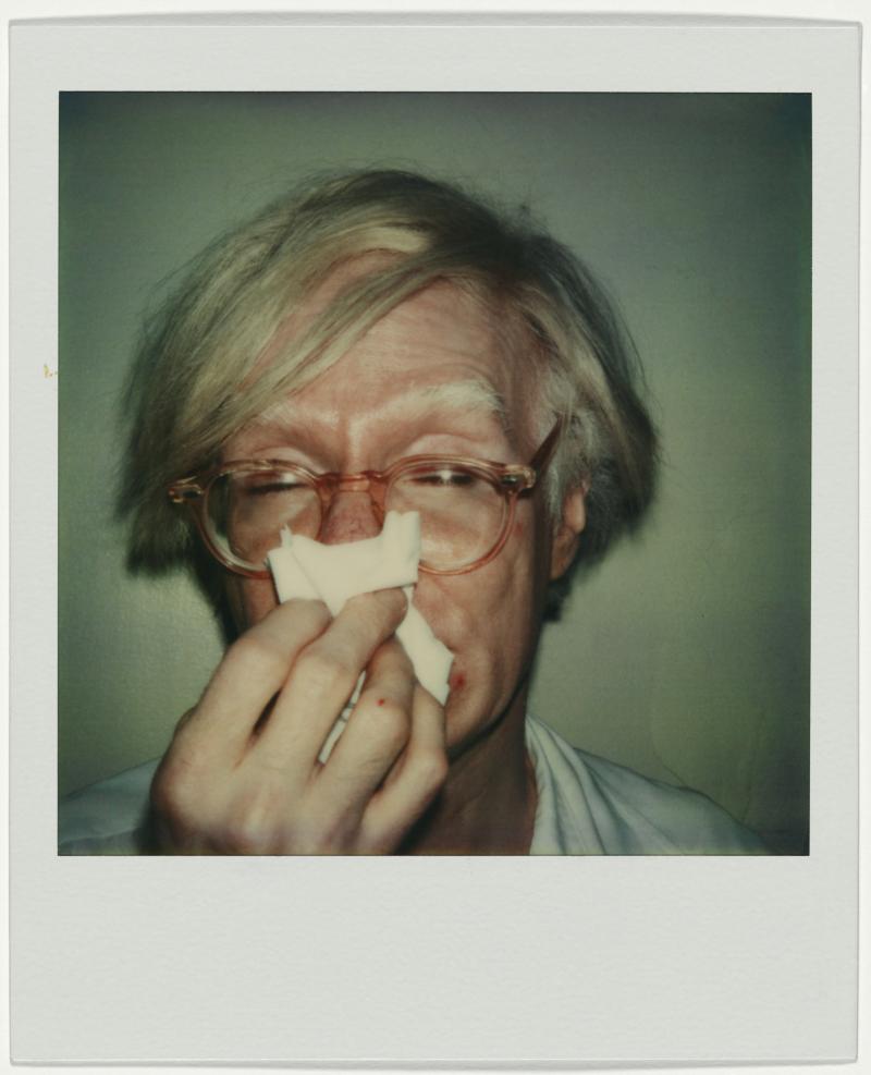 Andy Warhol, Andy Sneezing, 1978, Polaroid SX-70 © The Andy Warhol Foundation for the Visual Arts Inc. / VBK Wien 2017, Courtesy Fotosammlung OstLicht