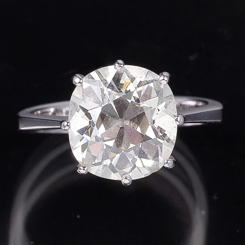 Altschliffbrillant Solitär Ring, ca. 5 ct., Weißgold, Auktion 14. Dezember 2017, Rufpreis € 26.000