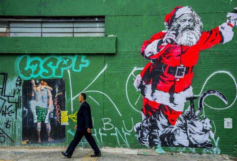 Wheatpaste Karl Marx, Sao Paulo, 2016  Foto picture alliance, ZUMA Press