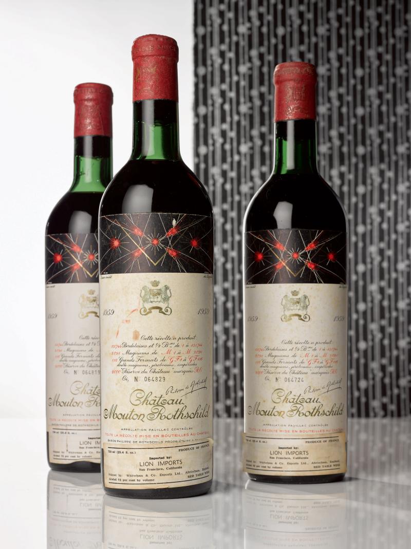 CHÂTEAU MOUTON ROTHSCHILD 1986 (12 BT) Estimate $8,500 - $12,000 (2 lots)