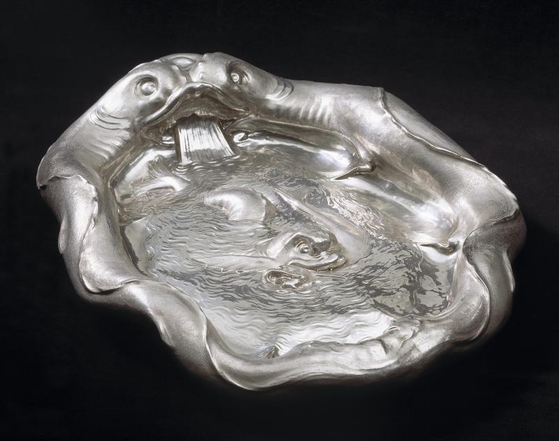 Basin, Christiaen van Vianen, 1635. London. Victoria and Albert Museum