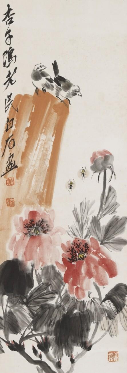 Nr. 378 911 Qi Baishi (1864 – 1957) Vogelpaar auf Felsen an blühendem Aprikosenbaum Hängerolle. Tusche und Farben auf Papier, 99 x 34,5 cm Schätzpreis: € 60.000 – 100.000,-