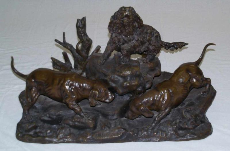 Moigniez,Jules(Senlis, Oise 1835 - 1894 Saint-Martin-du-Tertre,Val d'Oise) - Große schwere Bronzegruppe mit drei Jagdhunden Aufrufpreis:	1.900 EUR