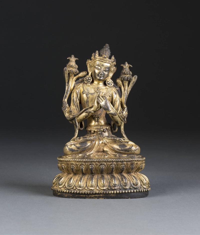 BODHISATTVA MAITREYA (MILE PUSA), China/Tibet, Qing-Dynastie, Bronze, vergoldet. H. 15 cm. Limit: 20.000,- €