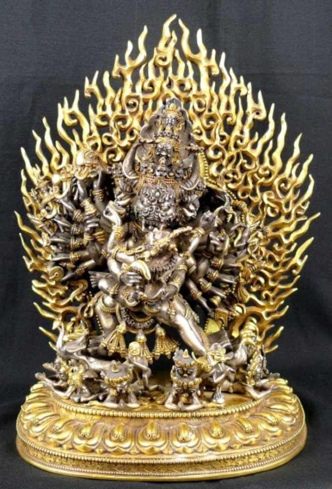 Yamatanka, Überwinder des Todes, tantrische Form des Avalokiteshvara und Shakti. Aufrufpreis:	3.000 EUR