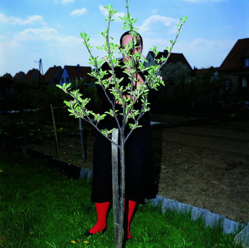 Manfred Willmann Ohne Titel, aus der Serie 'Die Welt ist schön'_1981-1983_Besitz des Künstlers © Manfred Willmann