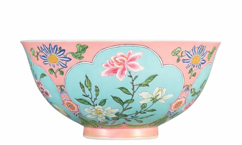 A Superbly Enamelled, Fine And Exceedingly Rare Pink-Ground Falangcai Bowl