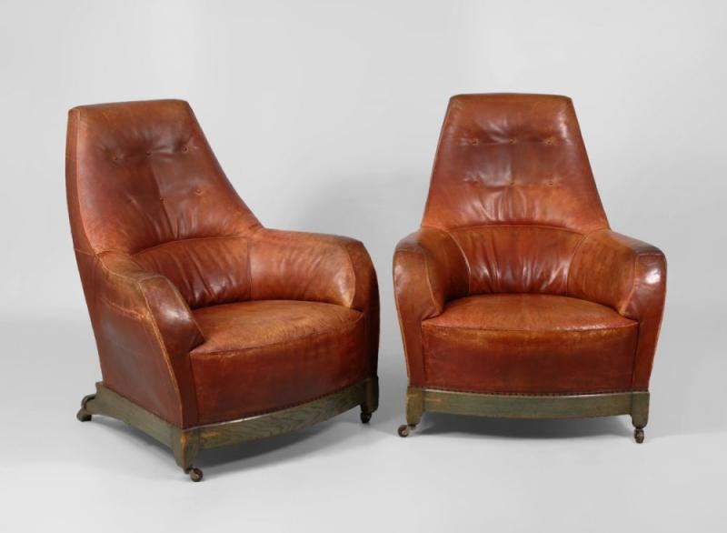 2 große Jugendstil-Ledersessel. Two Large Art Nouveau Brown Leather Armchairs, Oak, About 1900. Mindestpreis:	240 EUR