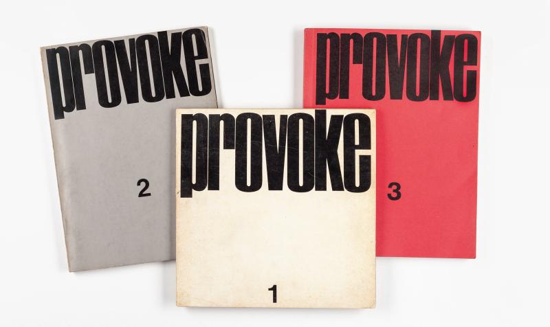 PROVOKE Tokyo, selfpublished, 1968-1969 First edition collection of PROVOKE Magazin Vol 1-3, signed by Daido Moriyama ( Vol.2), Takuma Nakahira (Vol.1) and Yutaka Takanashi (Vol.2) Vol 1: soft cover, 21 x 20,9 cm, 68 pages Vol 2: soft cover, 18 x 24,3cm, 108 pages Vol 3: soft cover with fold-out front cover, 18,4 x 23, 9 cm,112 pages including two fold-out pages Schätzpreis 30.000–35.000 Euro © WestLicht Photo Auction