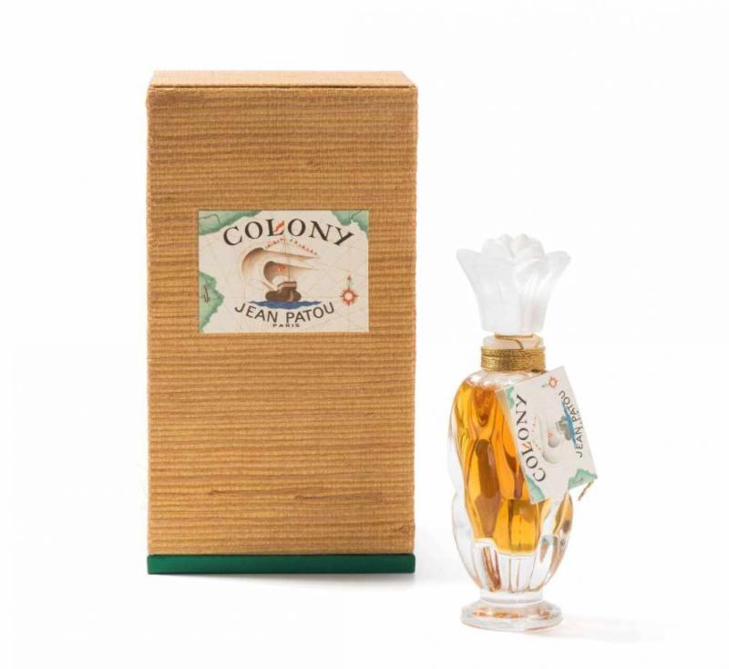 Jean Patou Parfum "Colony". Erscheinungsjahr 1937. Schätzpreis:	200 - 400 CHF