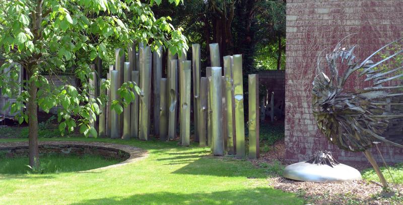 vSkulpturengarten des Düsseldorfer Künstlers Friedrich Werthmann © Hartmut Witte