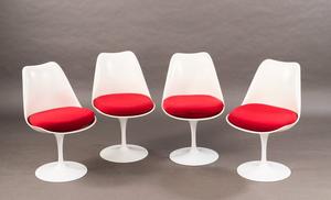 Vier Tulip Chairs. Ausrufnummer: 1453  Ausrufpreis: 800 Euro