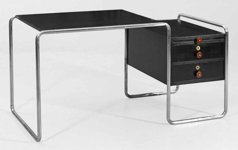 Bauhaus-Schreibtisch B65 von Marcel Breuer Mindestpreis:	3.900 EUR