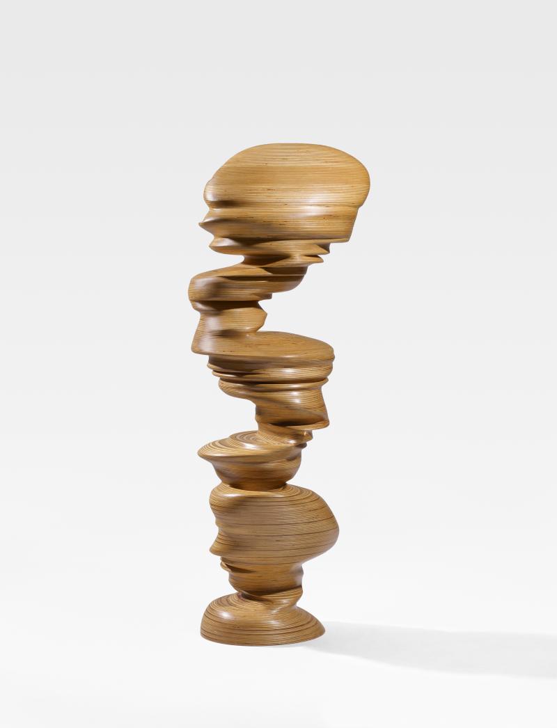 Tony Cragg (1949) Not yet titled, 2005 | 2005 Holz | 150 x 50 x 40cm Ergebnis: 161.250 Euro