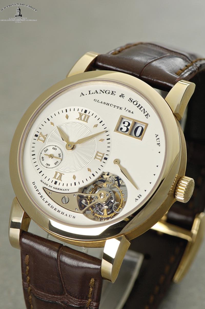 Katalog Nr. 44 A. Lange & Söhne, Glashütte i/SA, "LANGE 1 TOURBILLON - Homage to F. A. Lange", Werk Nr. 82009, Geh. Nr. 192006, Limitierungsnummer 007/150, Ref. 722.050, Cal. L961.2, 38,5 mm, circa 2010  Schätzpreis  68.000 - 85.000 €