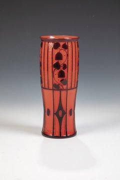 VASE Farbloses Glas, rot Josef Hoffmann (Form- und Dekorentwurf), Loetz Wwe., Klostermühle, 1911 Katalogpreis: 2.500 - 3.000 €