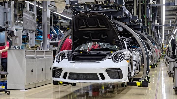 Porsche 911 Speedster, production (Credit - Courtesy of Porsche Cars North America)