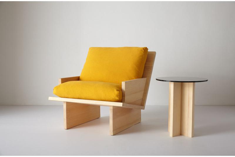 The Rugosa Chair and The Rugosa Side Table (X)