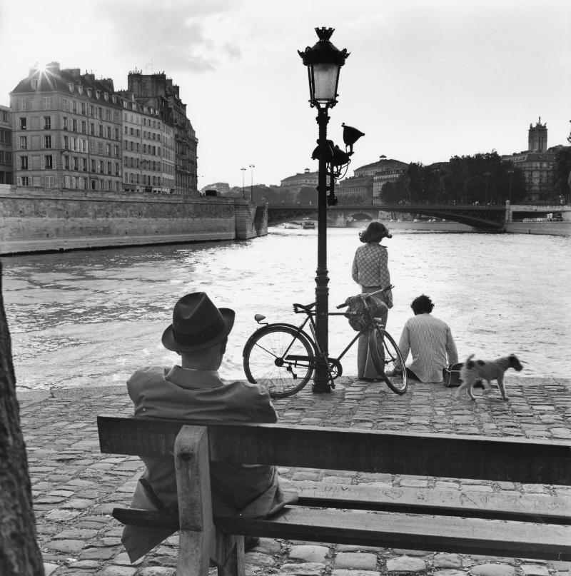 Paris, 1970 © Elliott Erwitt / Magnum Photos, courtesy OstLicht. Galerie für Fotografie 06 Paris, 1967 © Elliott Erwitt / Magnum Photos, courtesy OstLicht. Galerie für Fotografie 08 Paris, 1952 © Elliott Erwitt / Magnum Photos, courtesy OstLicht. Galerie für Fotografie