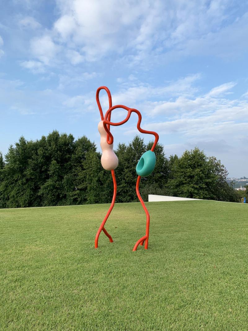 Vanessa da Silva, Muamba Grove #1, 2019, Steel, fibreglass, resin, UV paint, 360 x 135 x 112 cm. Courtesy of Galeria Duarte Sequeira