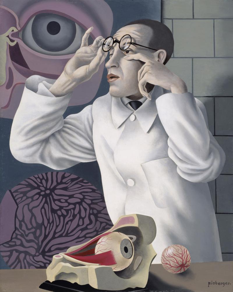 Herbert Ploberger, Selbstbildnis mit ophthalmologischen Lehrmodellen, um 1928/1930 Öl auf Holz, 49,9 x 40 x 0,8 cm Städtische Galerie im Lenbachhaus und Kunstbau München, © 2022, ProLitteris, Zurich*