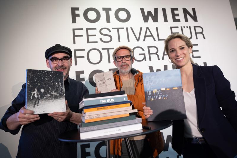 FOTO WIEN Photobook Award 2022 © eSeL.at - Lorenz Seidler