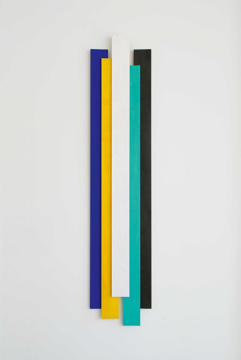 Alfonso Hüppi (1935) Holzrelief | 2009 | Holz, Acryl, Kasein | 223 x 48 x 4 cm Taxe: € 6.000 – 8.000