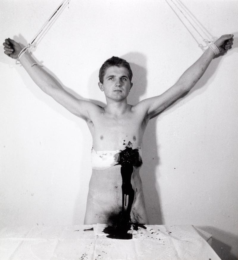 Hermann Nitsch 14. Aktion Wien, 29.9.1965 Foto: Franziska Cibulka © Hermann Nitsch, Foto: Franziska Cibulka