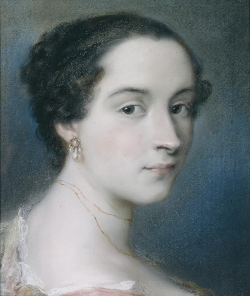 Rosalba Carriera, Weiblicher Studienkopf in grauviolettem Mantel Pastell auf Papier 30 x 26 cm © Gemäldegalerie Alte Meister, Staatliche Kunstsammlungen Dresden, Foto: Elke Estel/Hans-Peter Klut