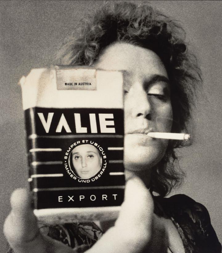 VALIE EXPORT | VALIE EXPORT - SMART EXPORT Selbstportrait, 1970 | ALBERTINA, Wien – The ESSL Collection | © VALIE EXPORT | Bildrecht, Wien 2023 | Foto: © Gertraud Wolfschwenger, Bildrecht, Wien 2023