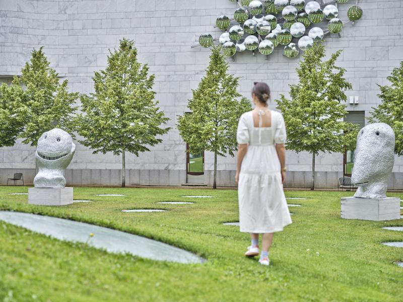 Ausstellungsansicht „Ugo Rondinone. Sunrise. East.“ Foto: Städel Museum – Norbert Miguletz