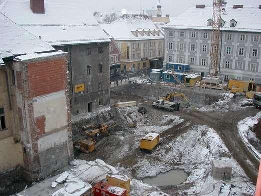 Baubeginn für das Kunsthaus Graz war der 28.2.2022. Am 27.9.2003 wurde es eröffnet. Foto: Kunsthaus Graz GesmbH 2002/03, Quelle: Bauherr