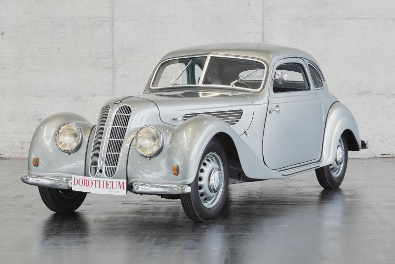 1940 BMW 327 Coupé, versteigert € 121.900