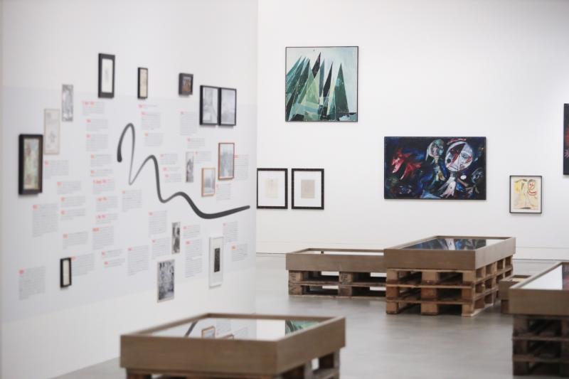 Ausstellungsansicht »COBRA. Traum, Spiel, Realität«, Kunstmuseum Ravensburg 2023, Foto: Wynrich Zlomke