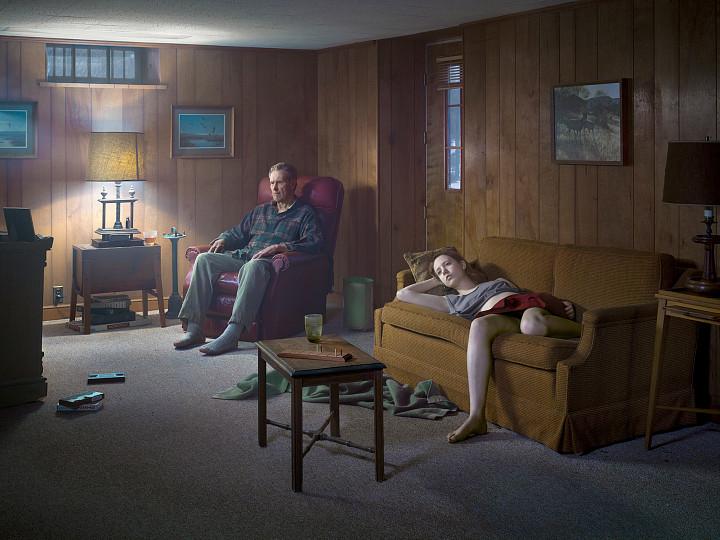 Gregory Crewdson: The Basement, From the series: Cathedral of the Pines, 2013-2014, 94 x 127 cm Digital pigment print, (The ALBERTINA Museum, Vienna – Permanent loan, Private Collection © Gregory Crewdson)