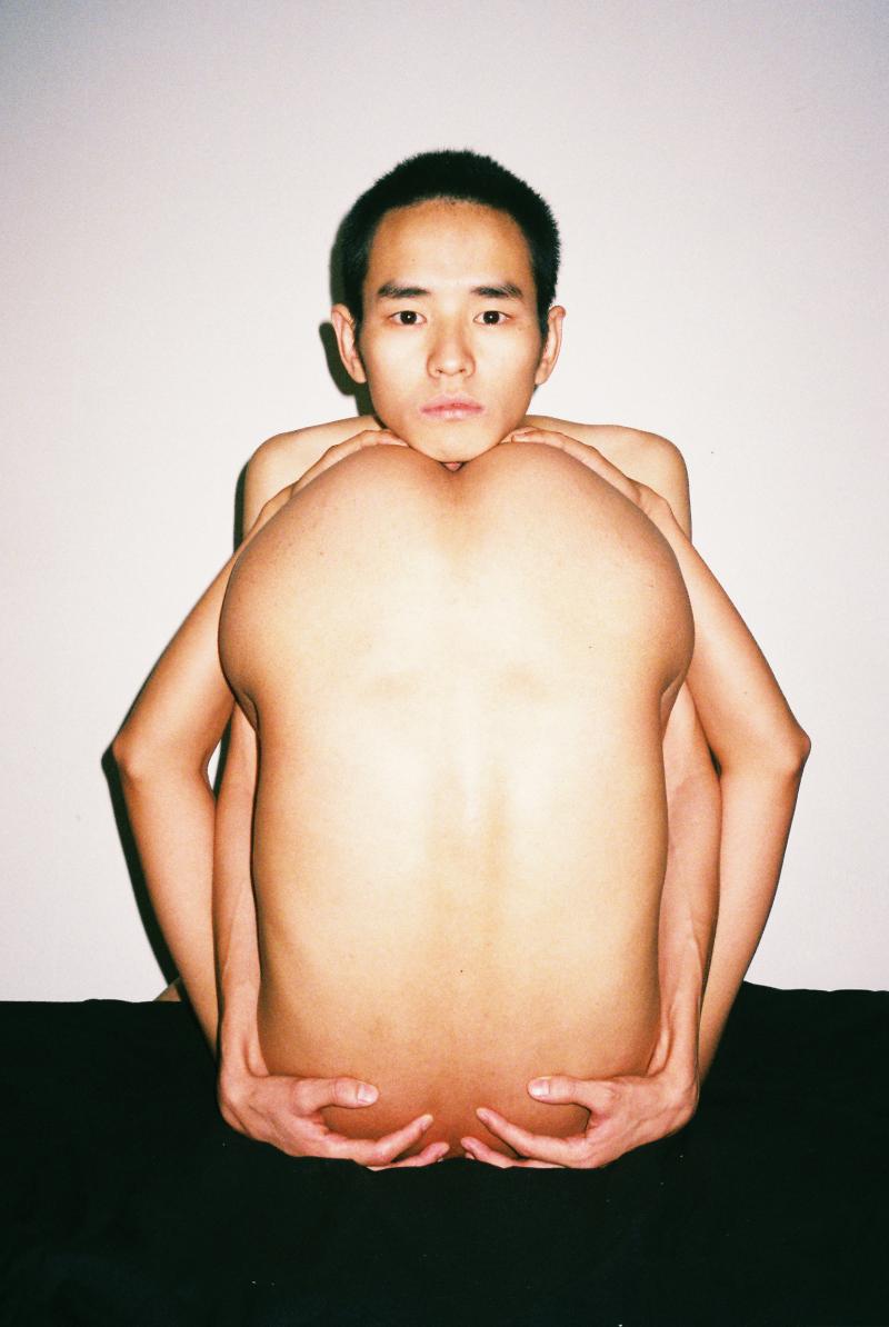 Ren Hang Ohne Titel Um 2014 Courtesy Fotosammlung OstLicht © Ren Hang