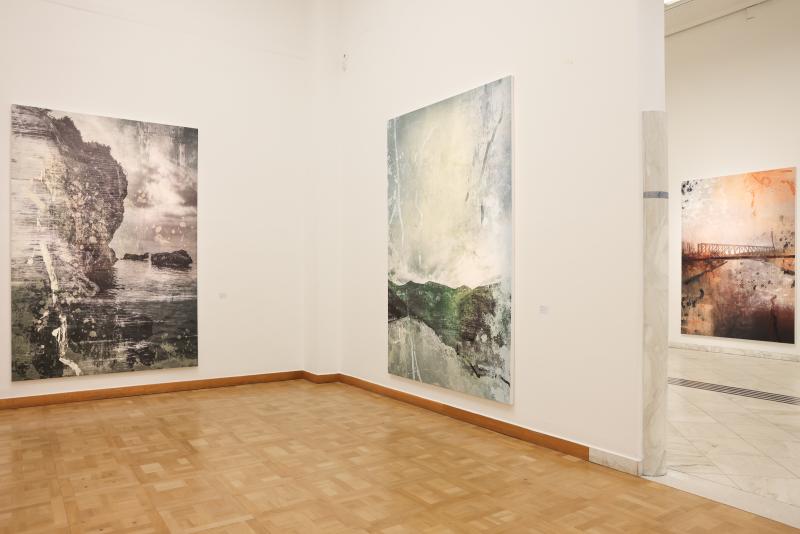 Ansicht der Ausstellung "Dieter Nuhr" (c) Katharina Schiffl